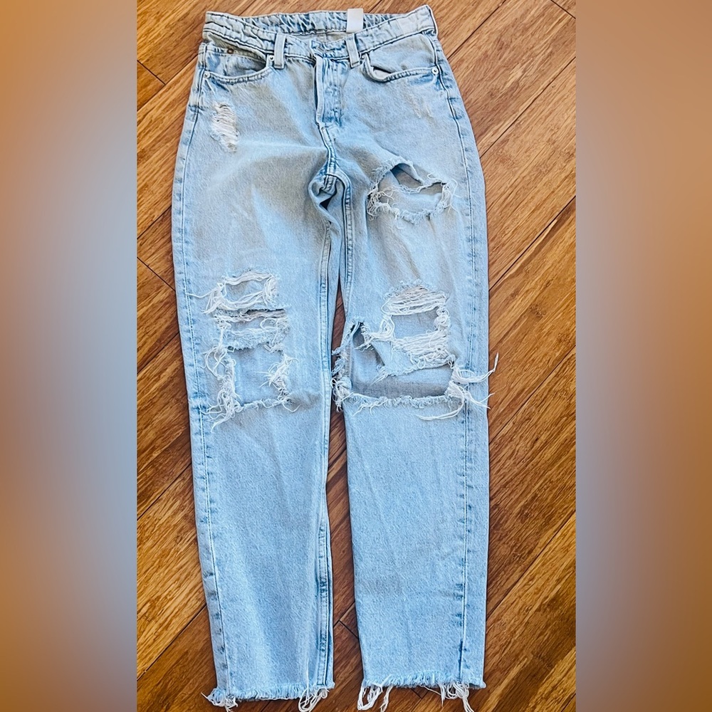 H&M Boyfriend jeans, size 0, light wash